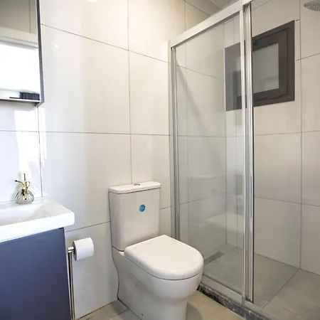 Olive Flat By Holidaykeys Apartmán Kyrenia (Northern Cyprus)